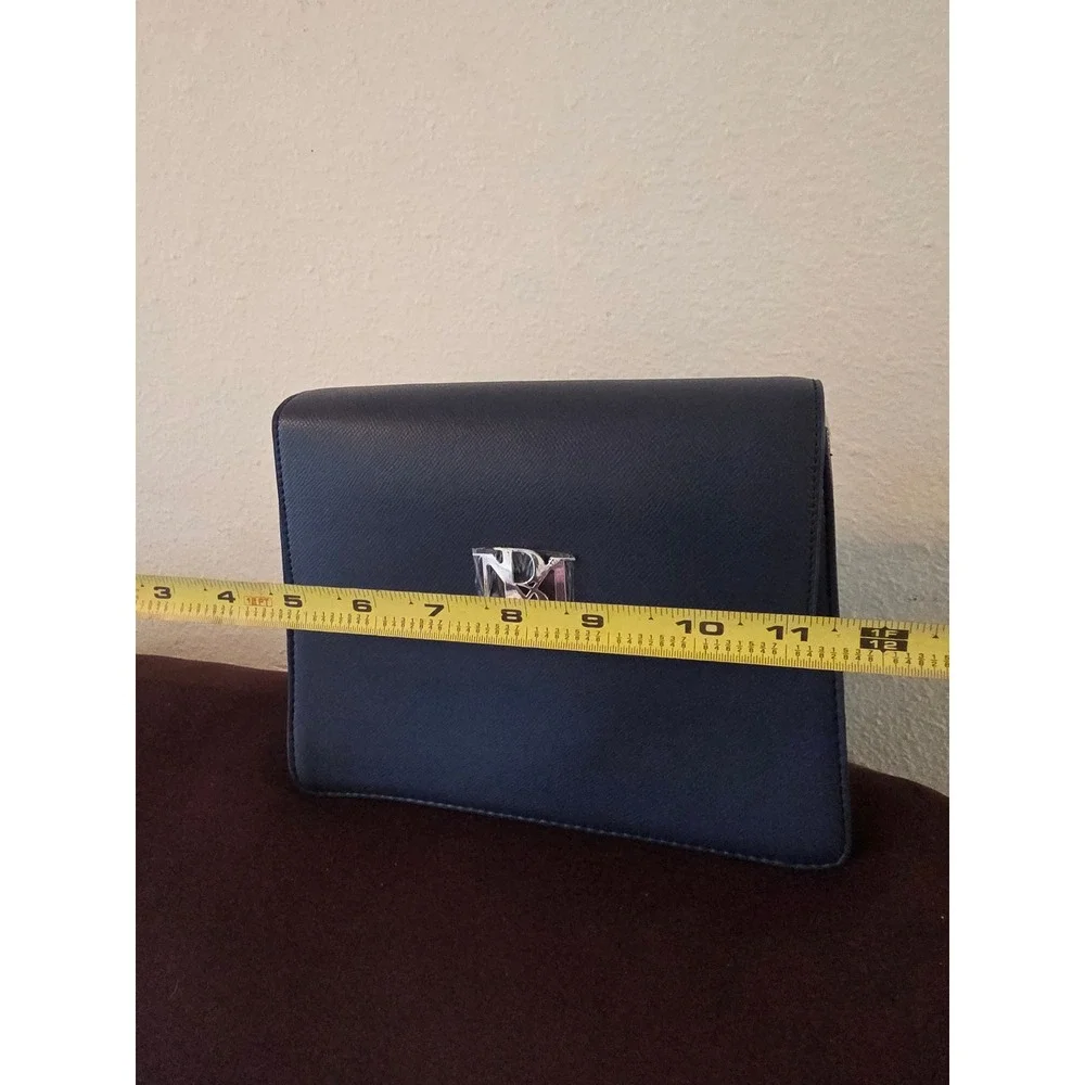 Badgley Mischka Navy Blue Saffiano Crossbody Bag Silver Chain Strap BM Logo NEW